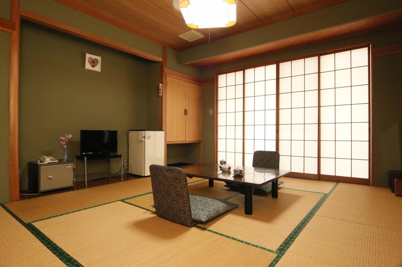 Hotel Sansuiso ยามานากะโกะ ภายนอก รูปภาพ
